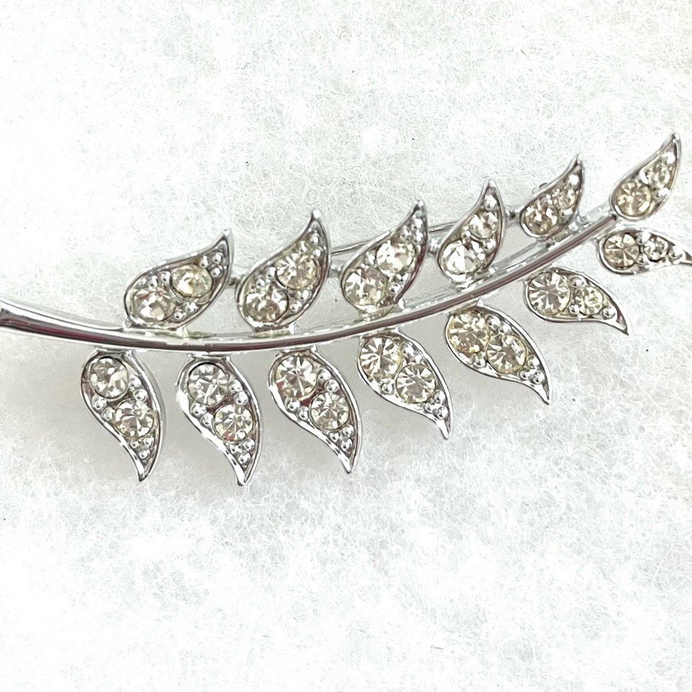 Vintage Sarah Coventry Brooch